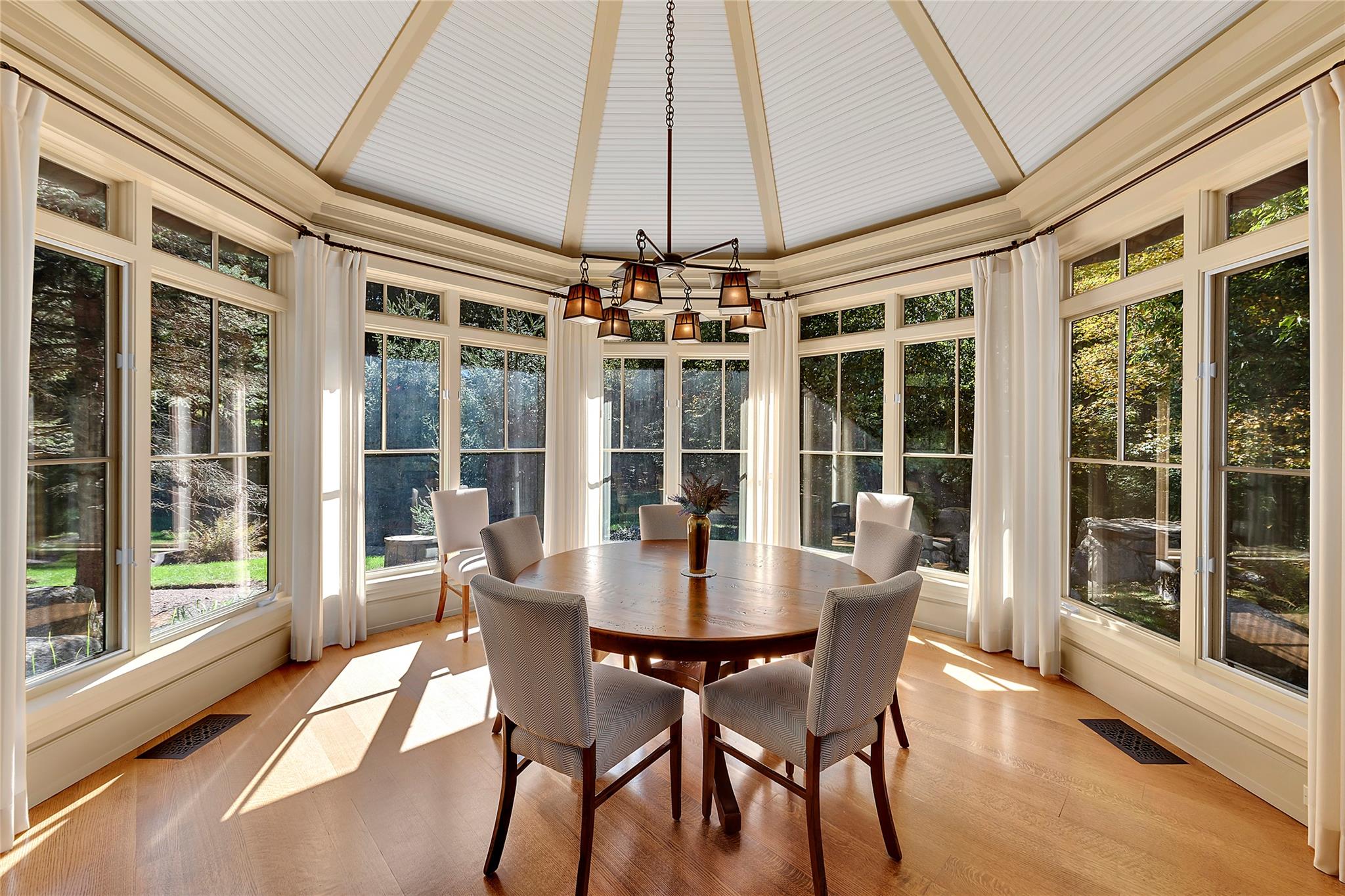 54 Old Stone Hill Road, Pound Ridge, NY 10576