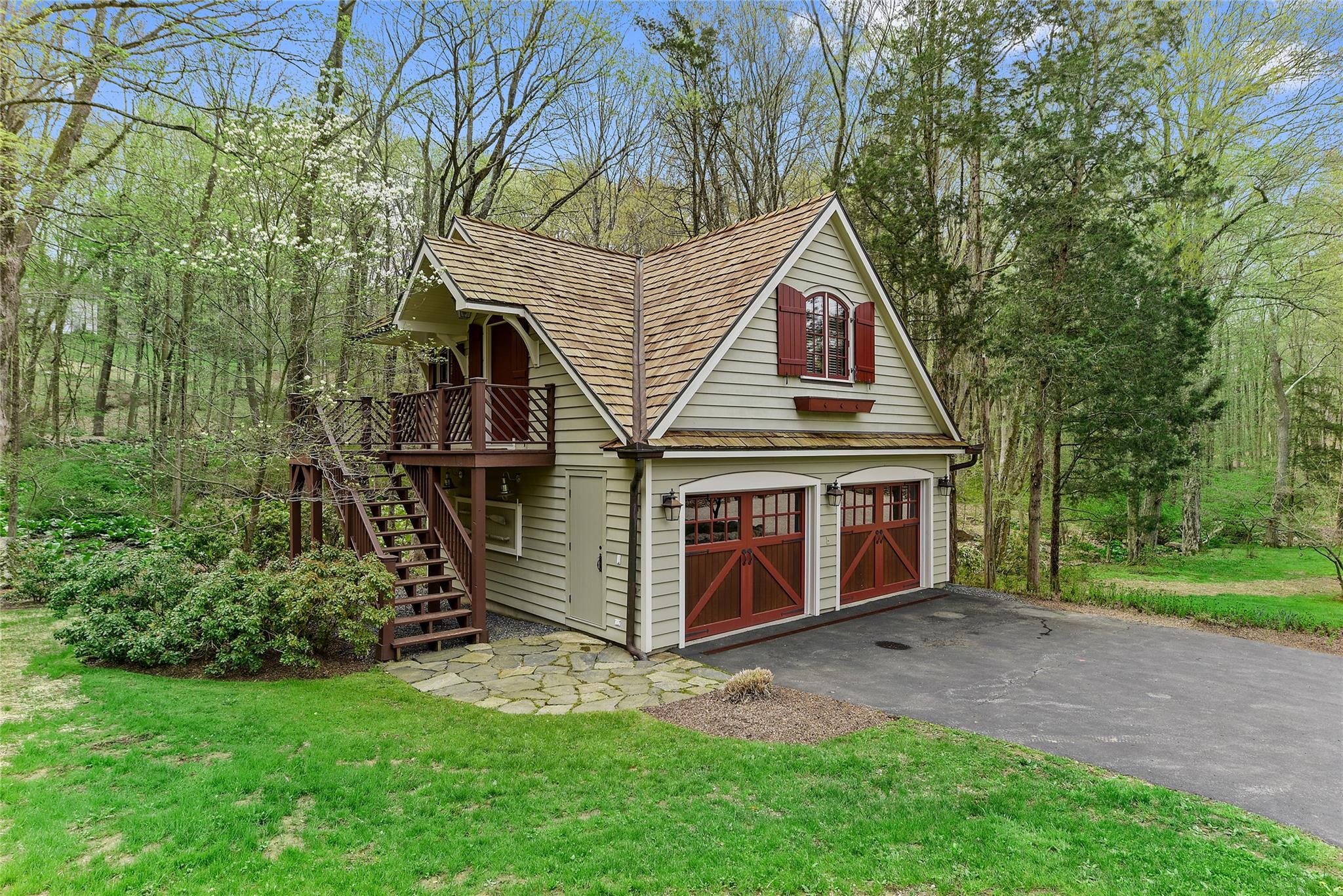 54 Old Stone Hill Road, Pound Ridge, NY 10576