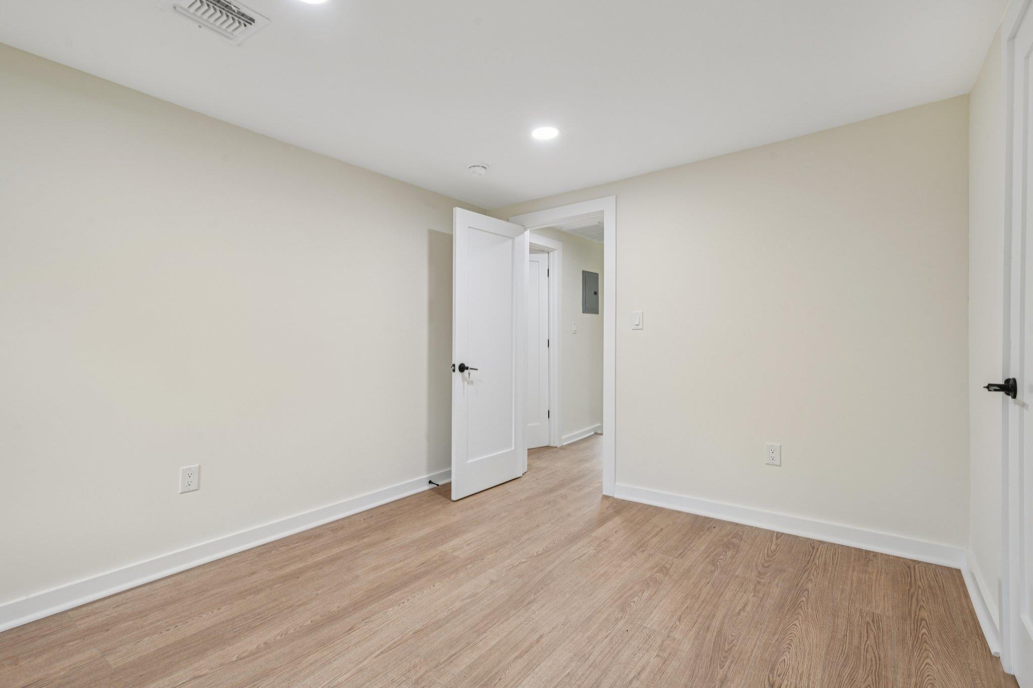 1293 Pulaski Road, East Northport, NY 11731