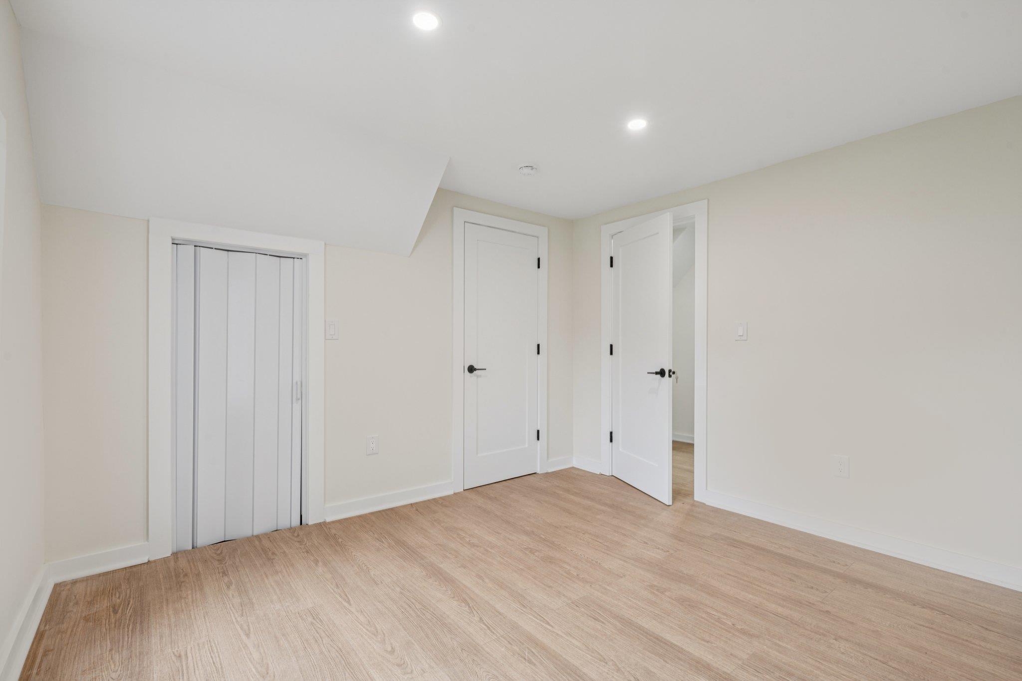 1293 Pulaski Road, East Northport, NY 11731