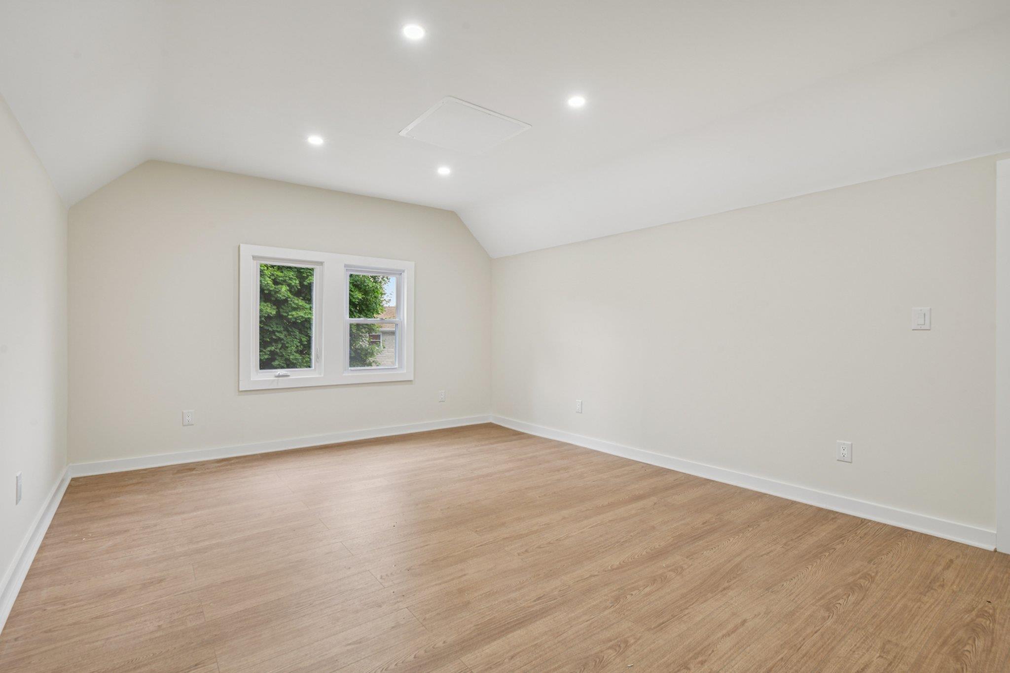 1293 Pulaski Road, East Northport, NY 11731