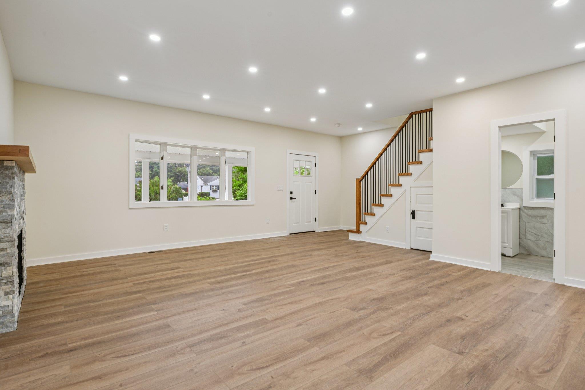 1293 Pulaski Road, East Northport, NY 11731