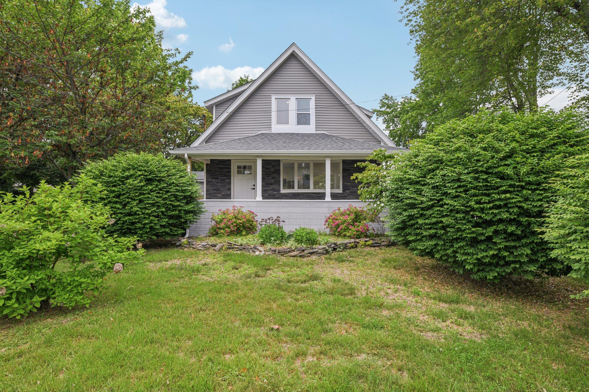 1293 Pulaski Road, East Northport, NY 11731