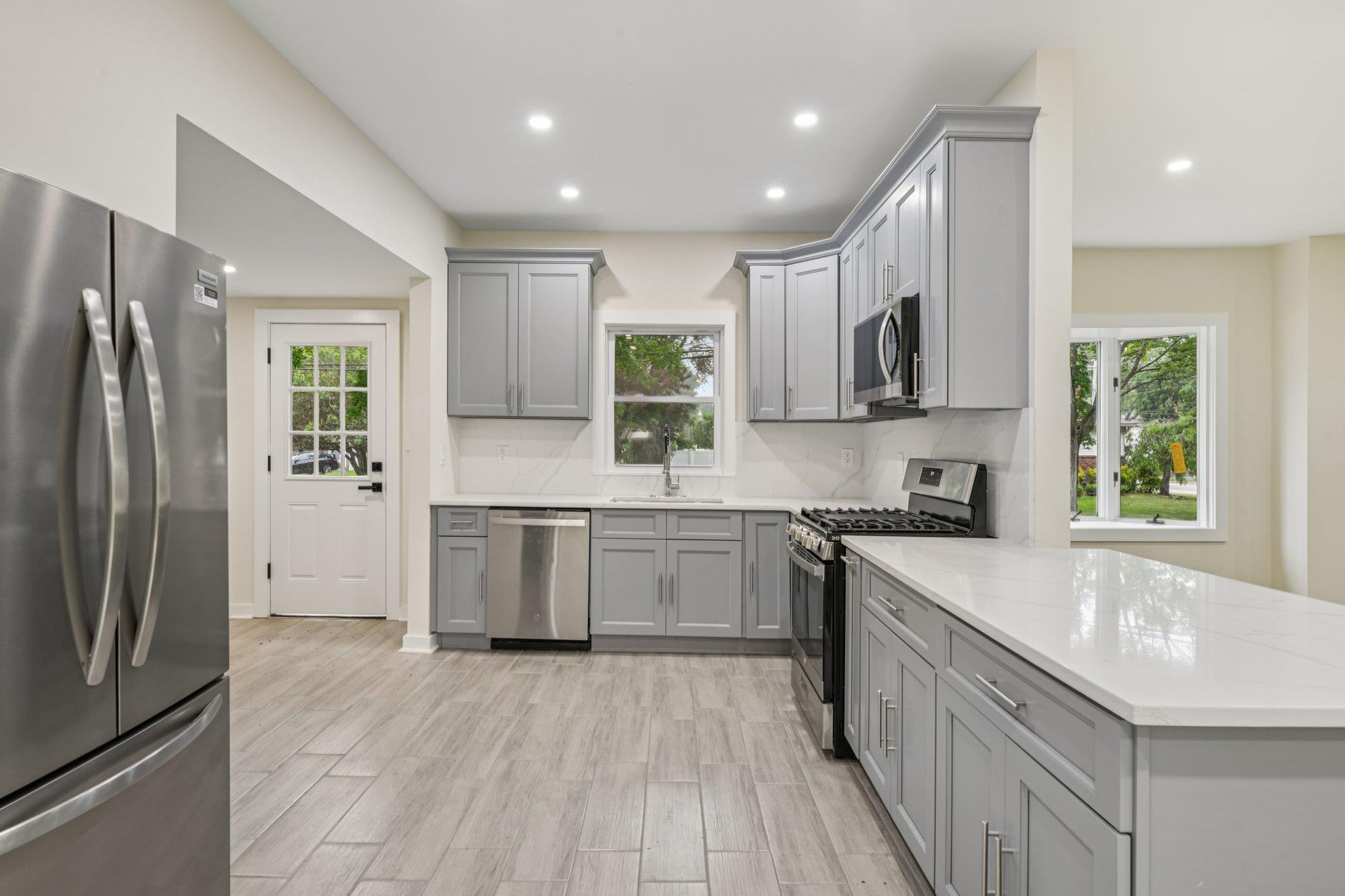 1293 Pulaski Road, East Northport, NY 11731