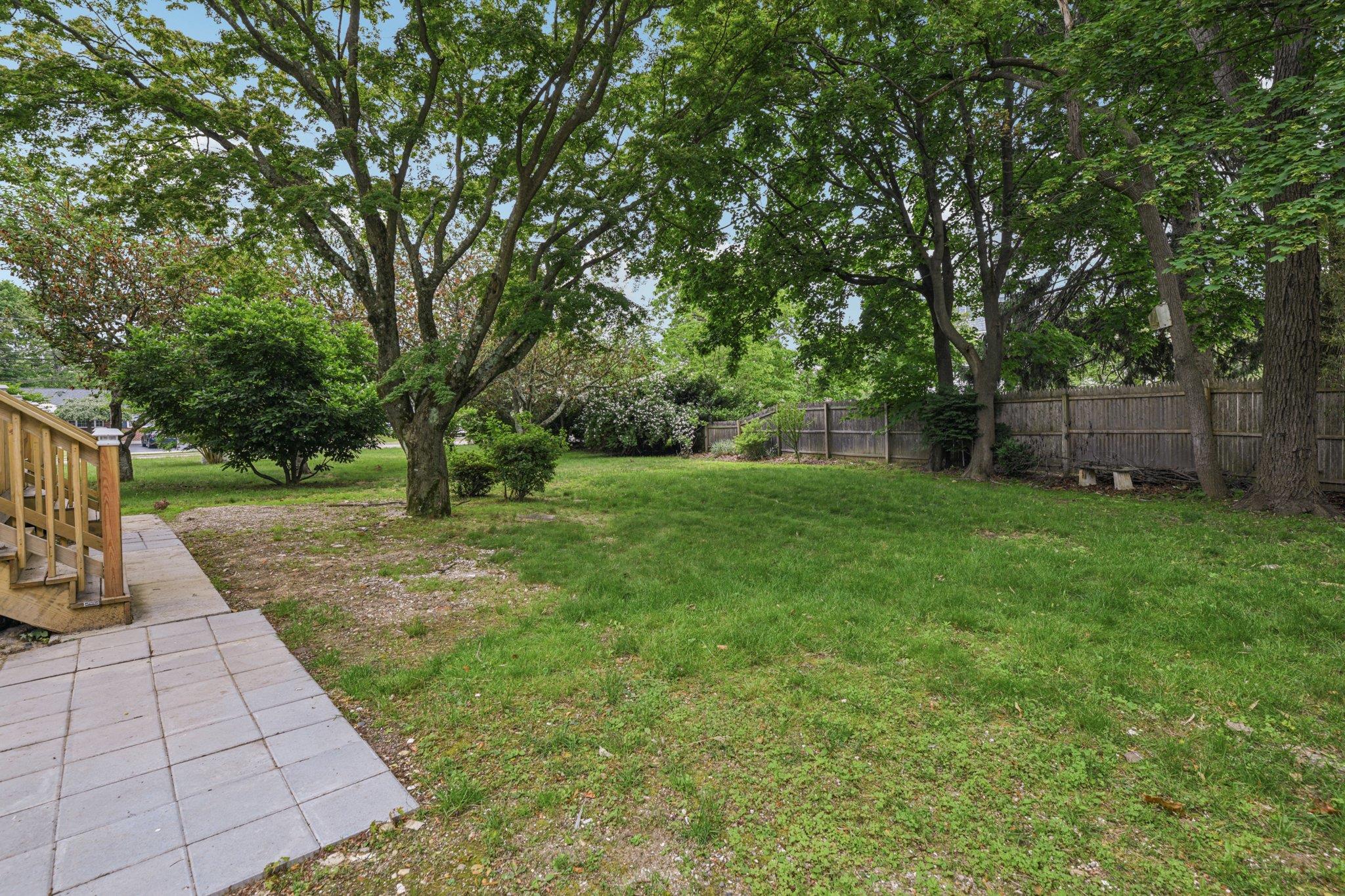 1293 Pulaski Road, East Northport, NY 11731