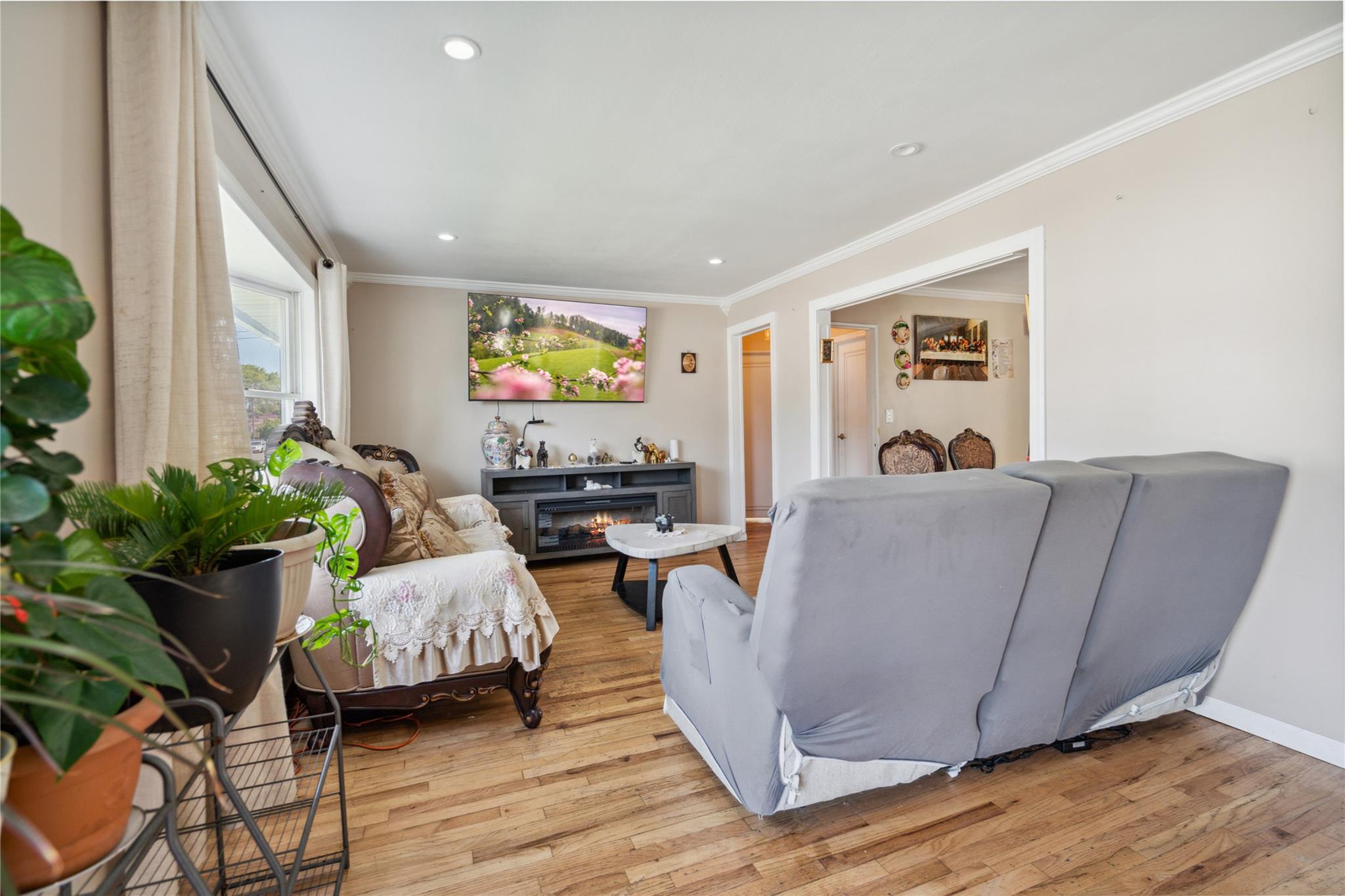 117 Ocean Avenue, Massapequa Park, NY 11762