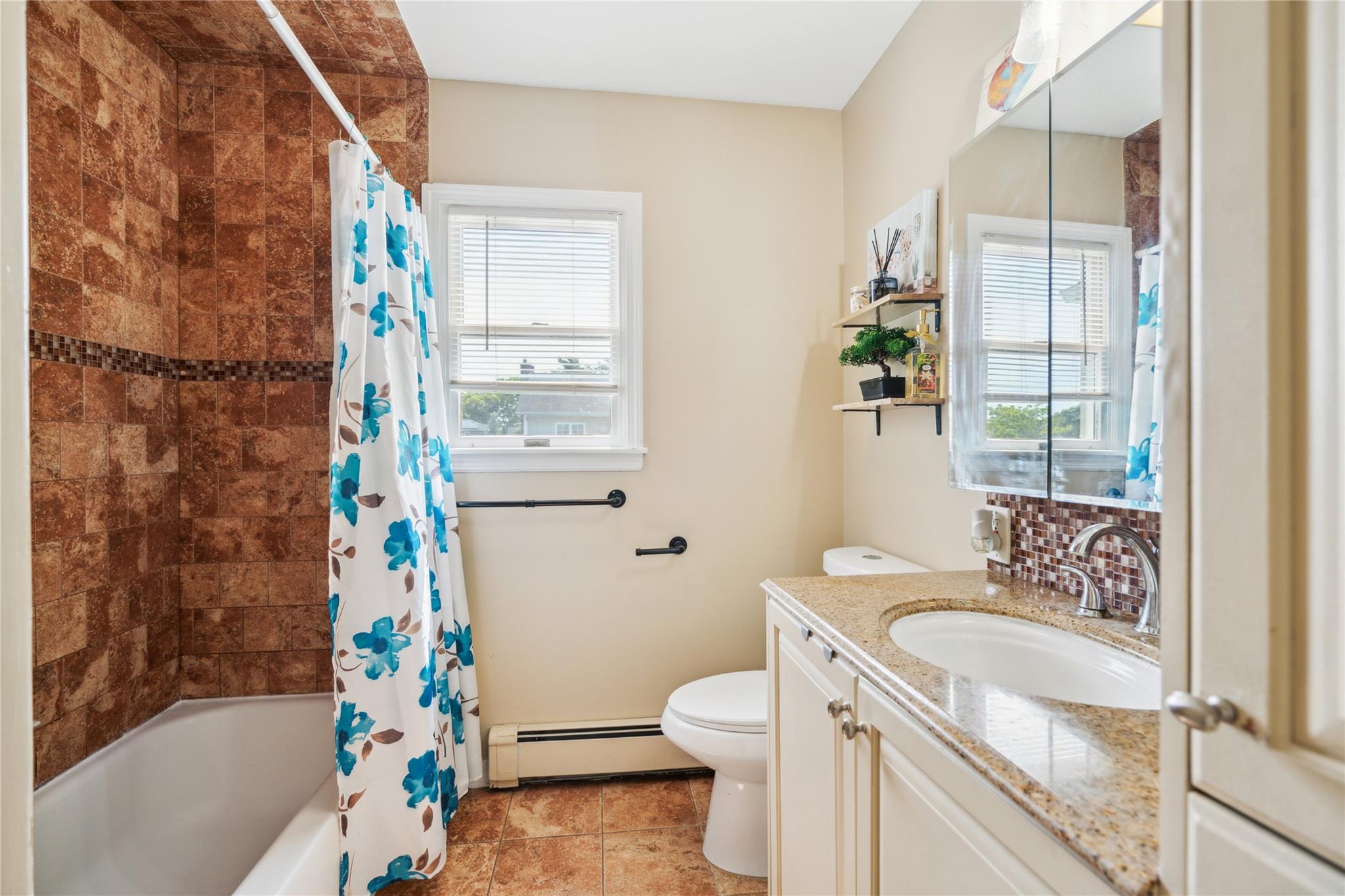 117 Ocean Avenue, Massapequa Park, NY 11762