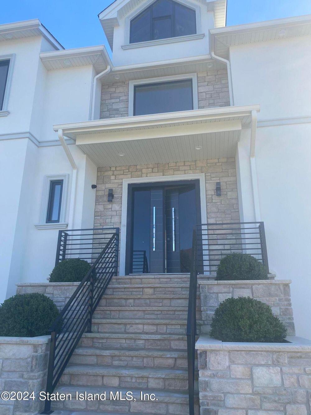 64 Ottavio Prom, Staten Island, NY 10307