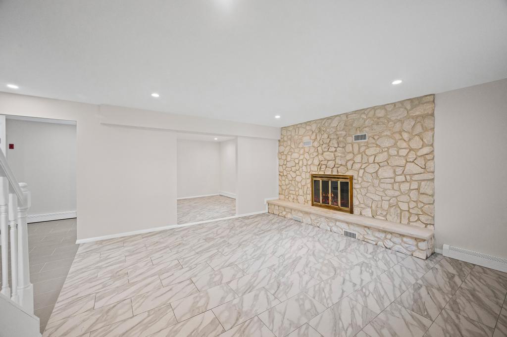 26 Ravine Road, Great Neck, NY 11023