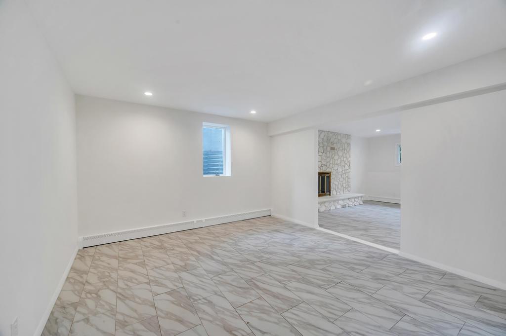 26 Ravine Road, Great Neck, NY 11023