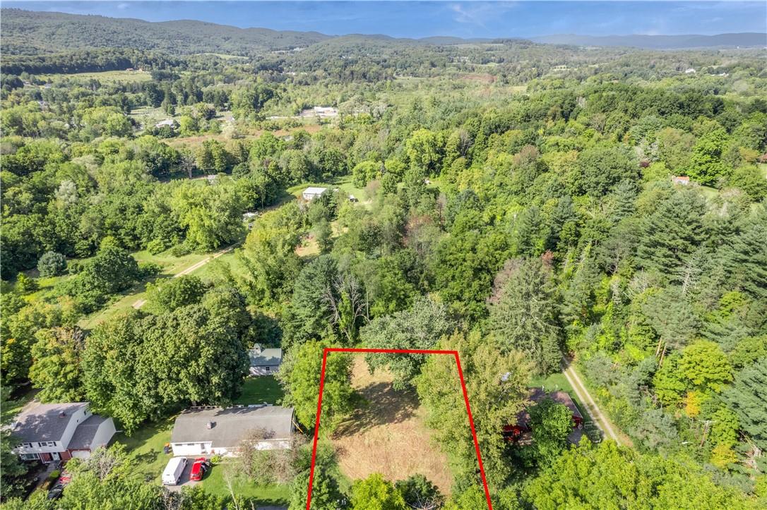 80 Midway Avenue, Amenia, NY 12501