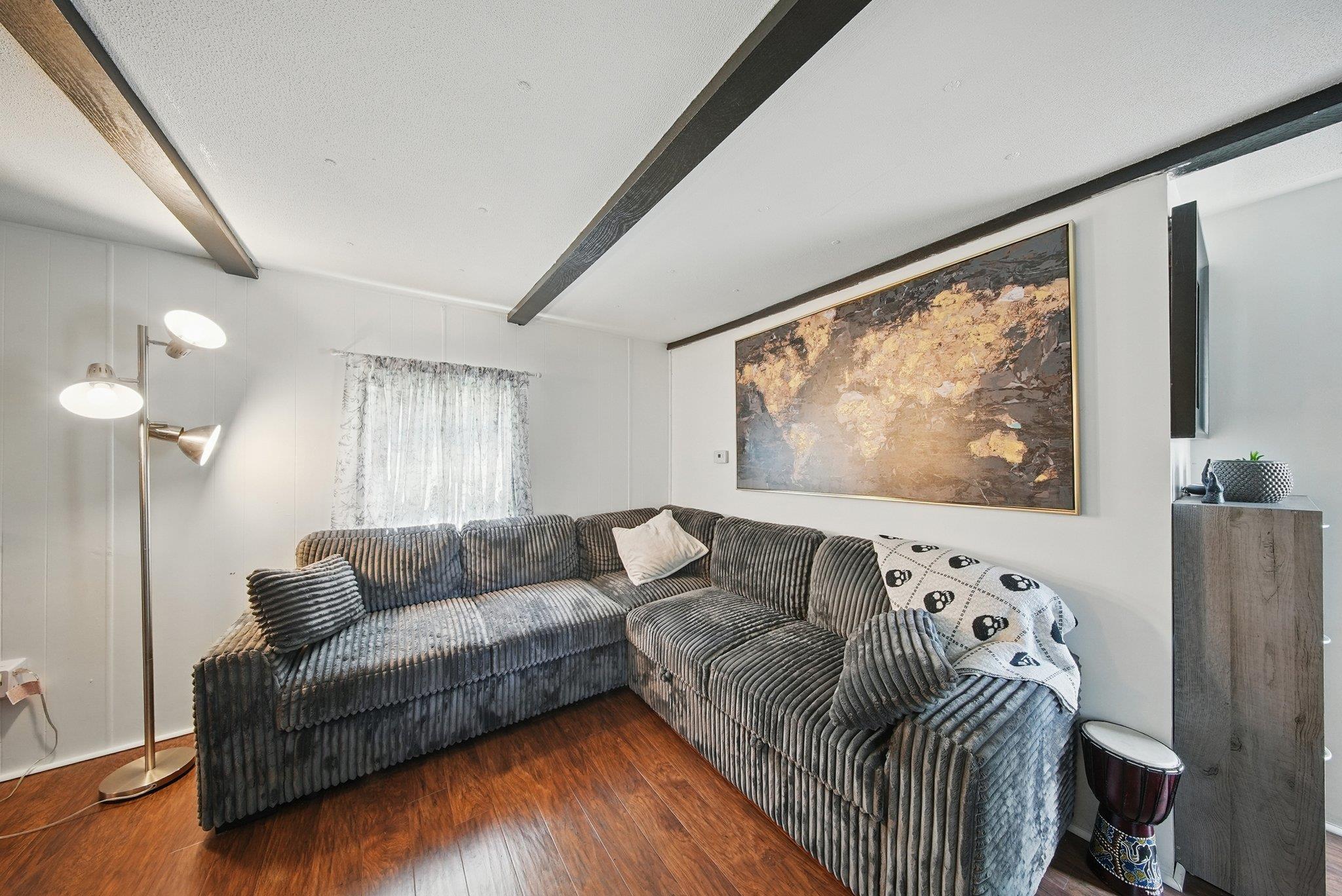 5 Oak Drive, Bloomingburg, NY 12721