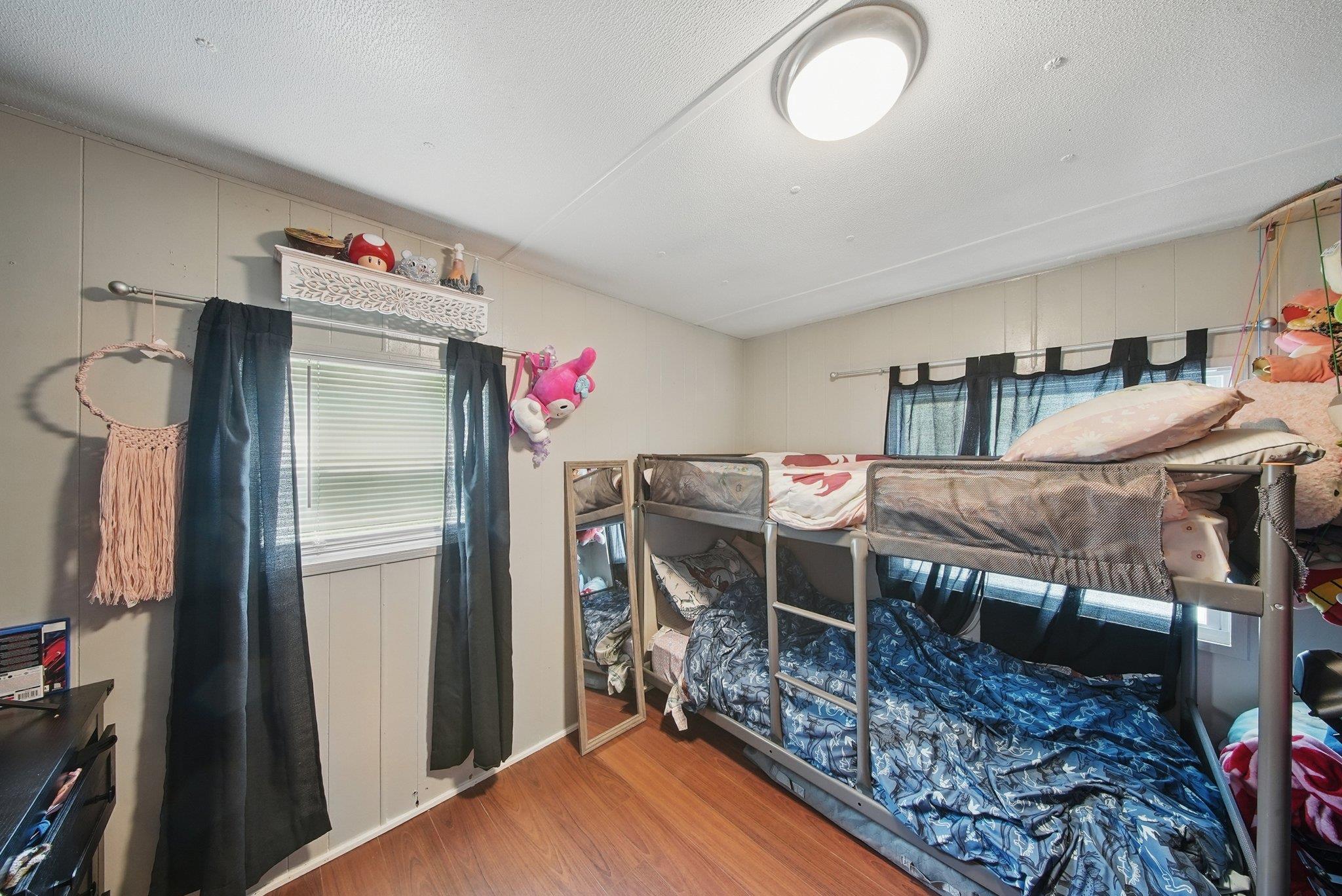 5 Oak Drive, Bloomingburg, NY 12721