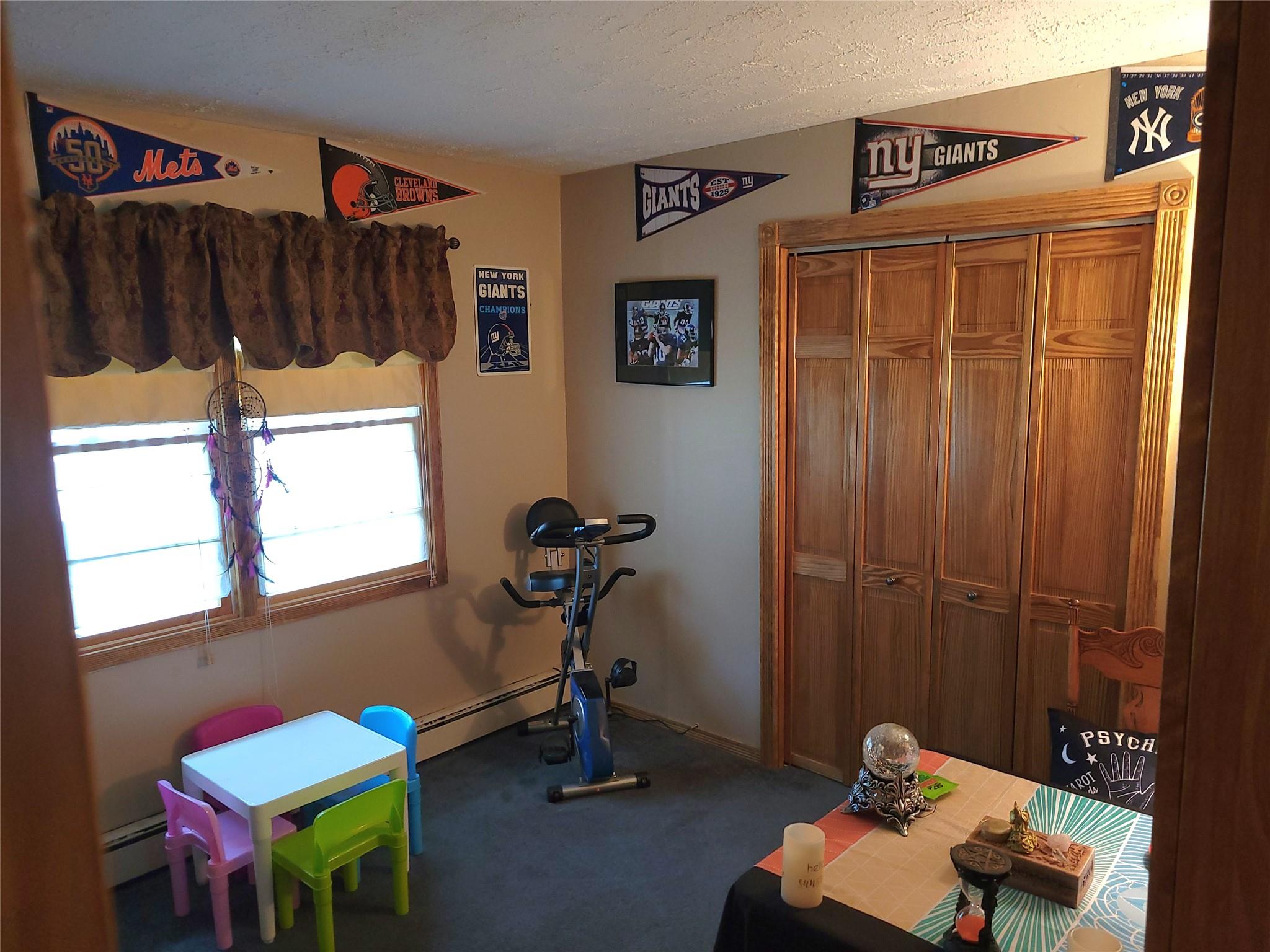 6 Westerly Court, Hampton Bays, NY 11946