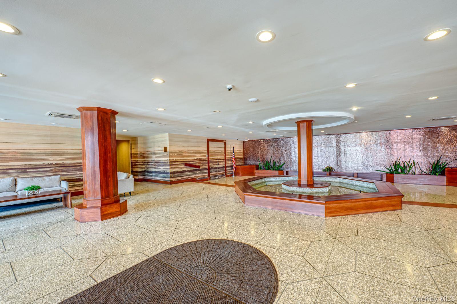 522 Shore Road # 1D, Long Beach, NY 11561