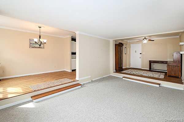 522 Shore Road # 1D, Long Beach, NY 11561