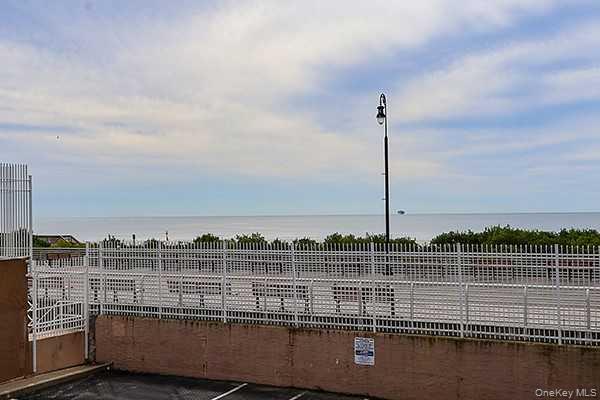 522 Shore Road # 1D, Long Beach, NY 11561