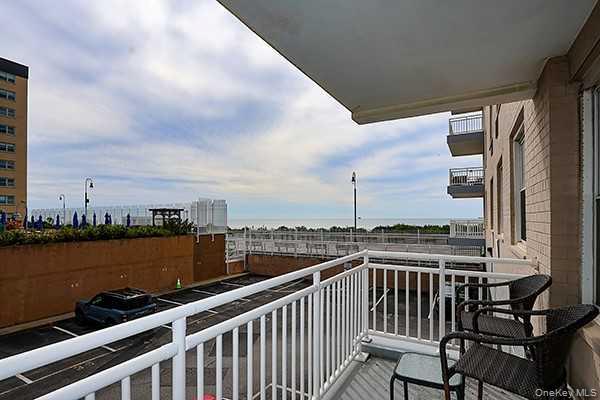 522 Shore Road # 1D, Long Beach, NY 11561