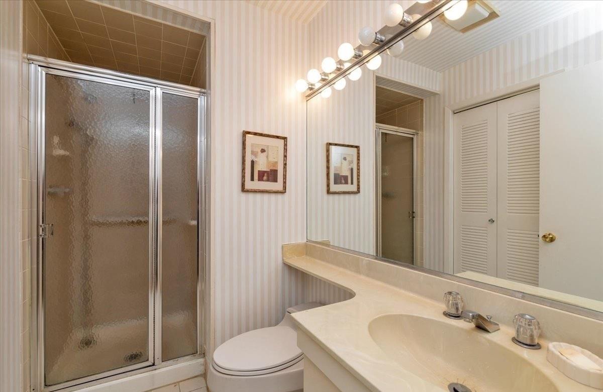 9 Everit Avenue # A10,11, Hewlett, NY 11557