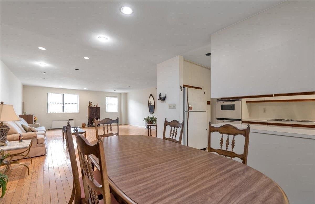 9 Everit Avenue # A10,11, Hewlett, NY 11557