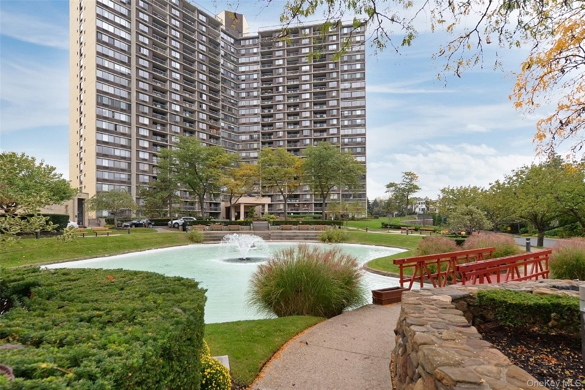2 Bay Club Drive # 16N, Bayside, NY 11360