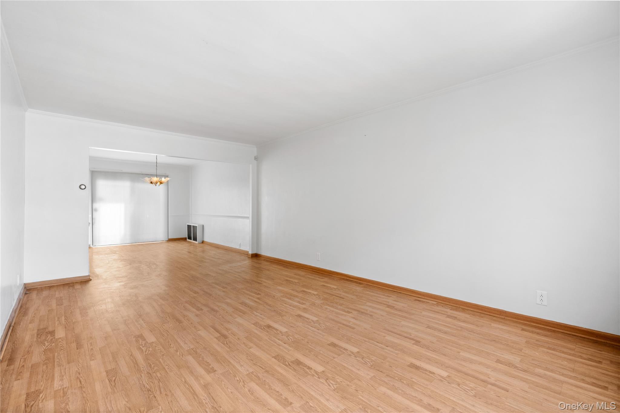 25-31 Bayside Lane, Flushing, NY 11358