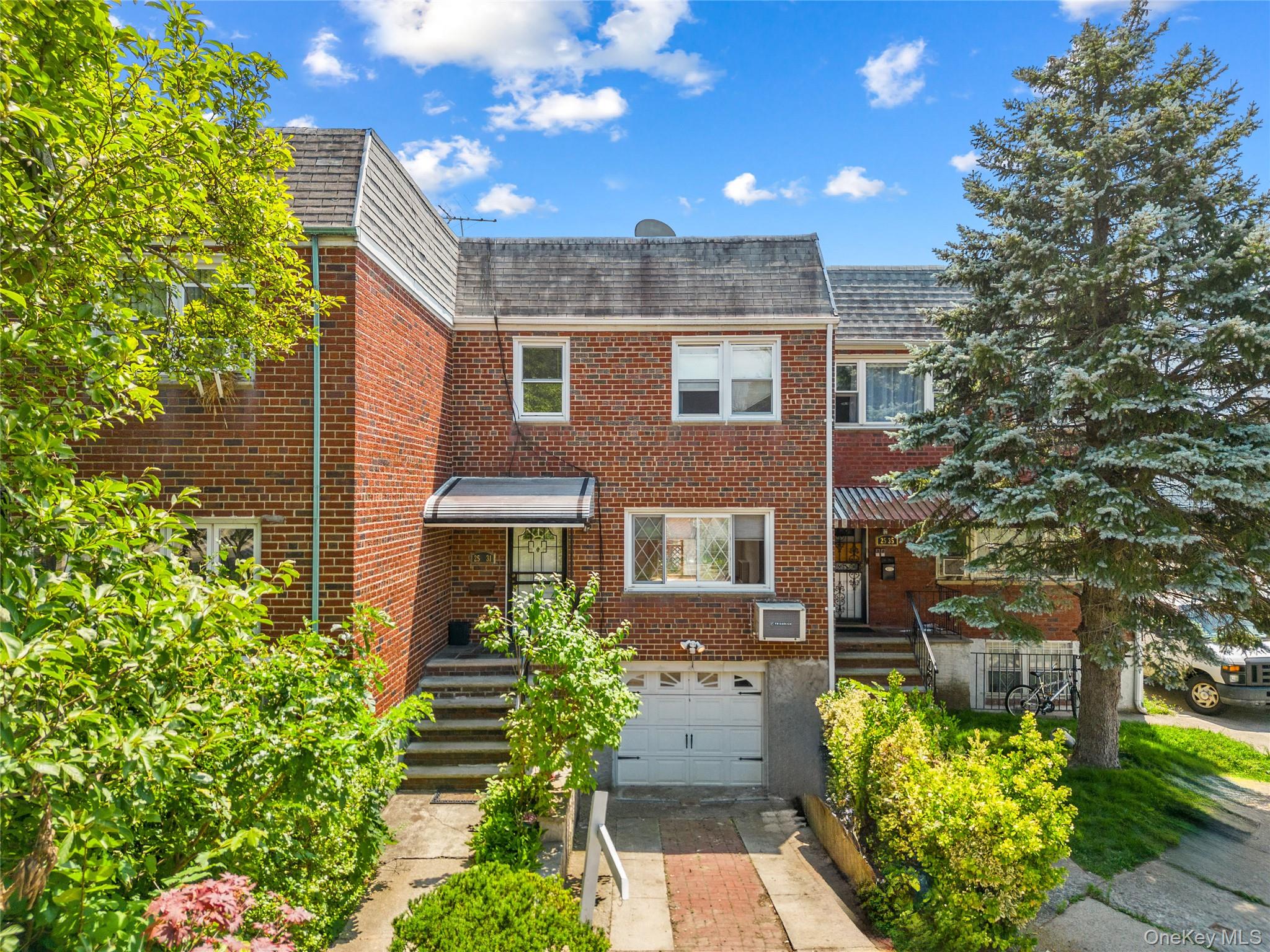 25-31 Bayside Lane, Flushing, NY 11358