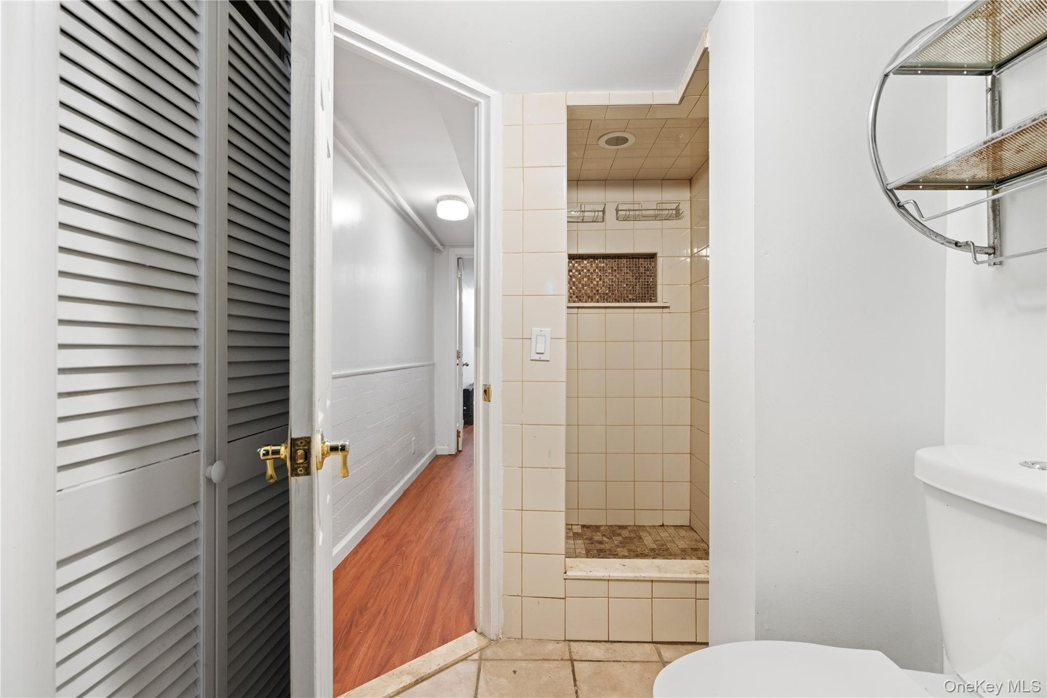 25-31 Bayside Lane, Flushing, NY 11358