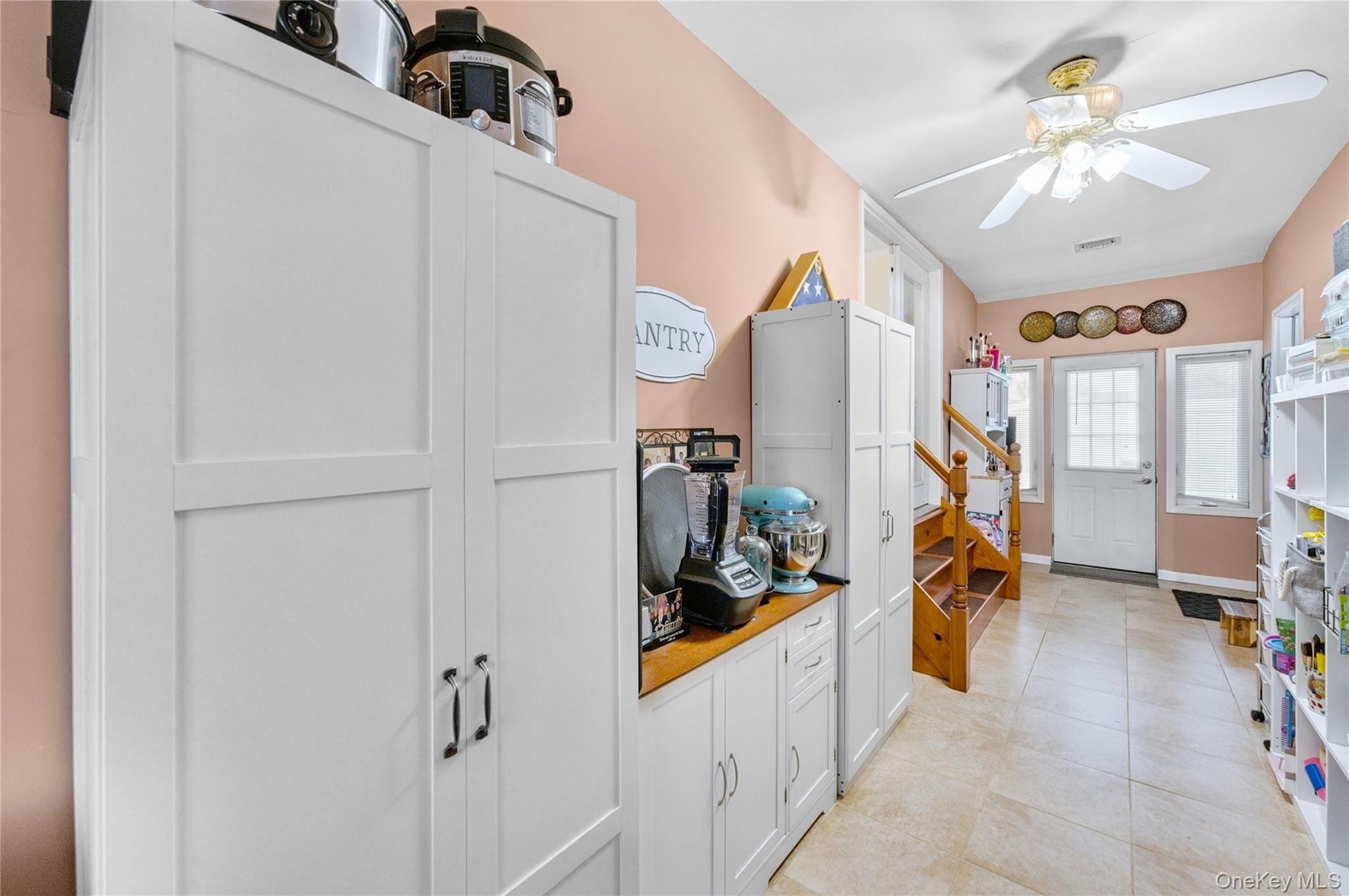 56 15th Avenue, West Babylon, NY 11704