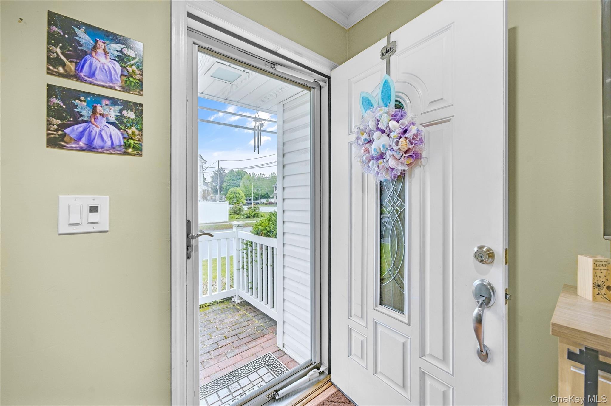 56 15th Avenue, West Babylon, NY 11704