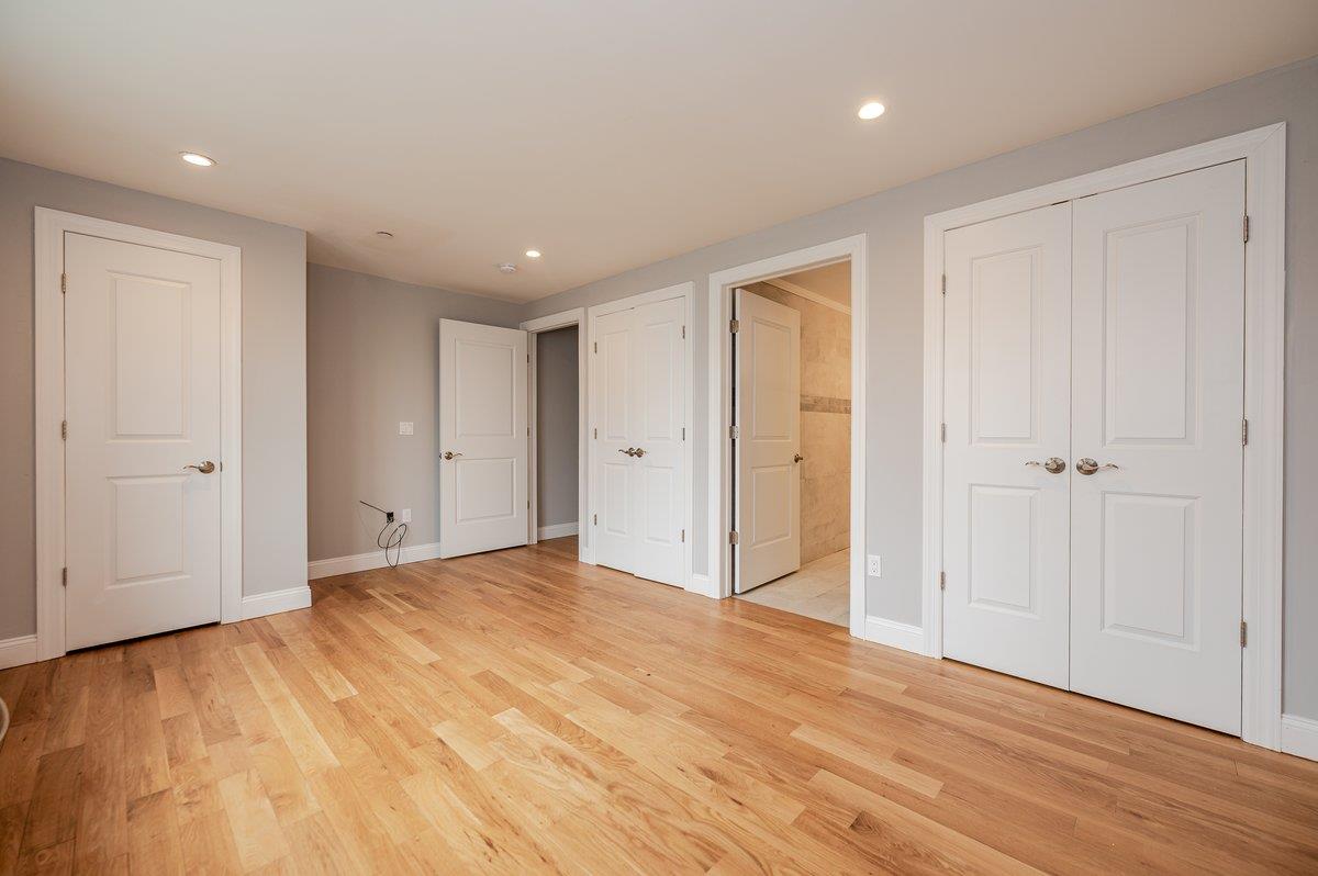 661 W Broadway # 204, Long Beach, NY 11561