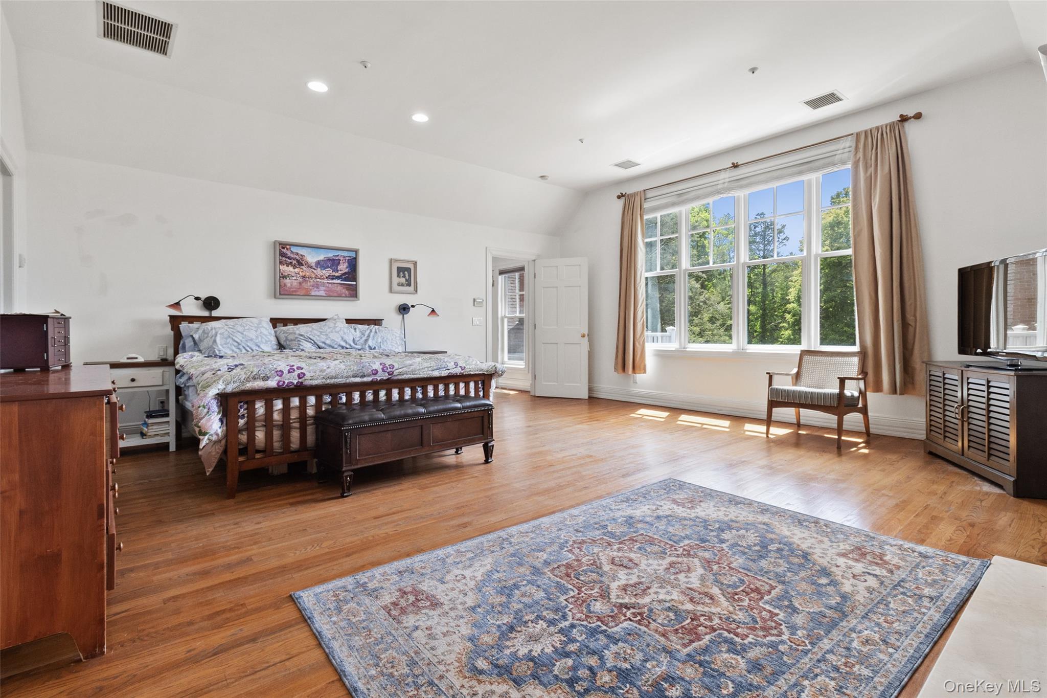 61 Carolyn Place, Chappaqua, NY 10514