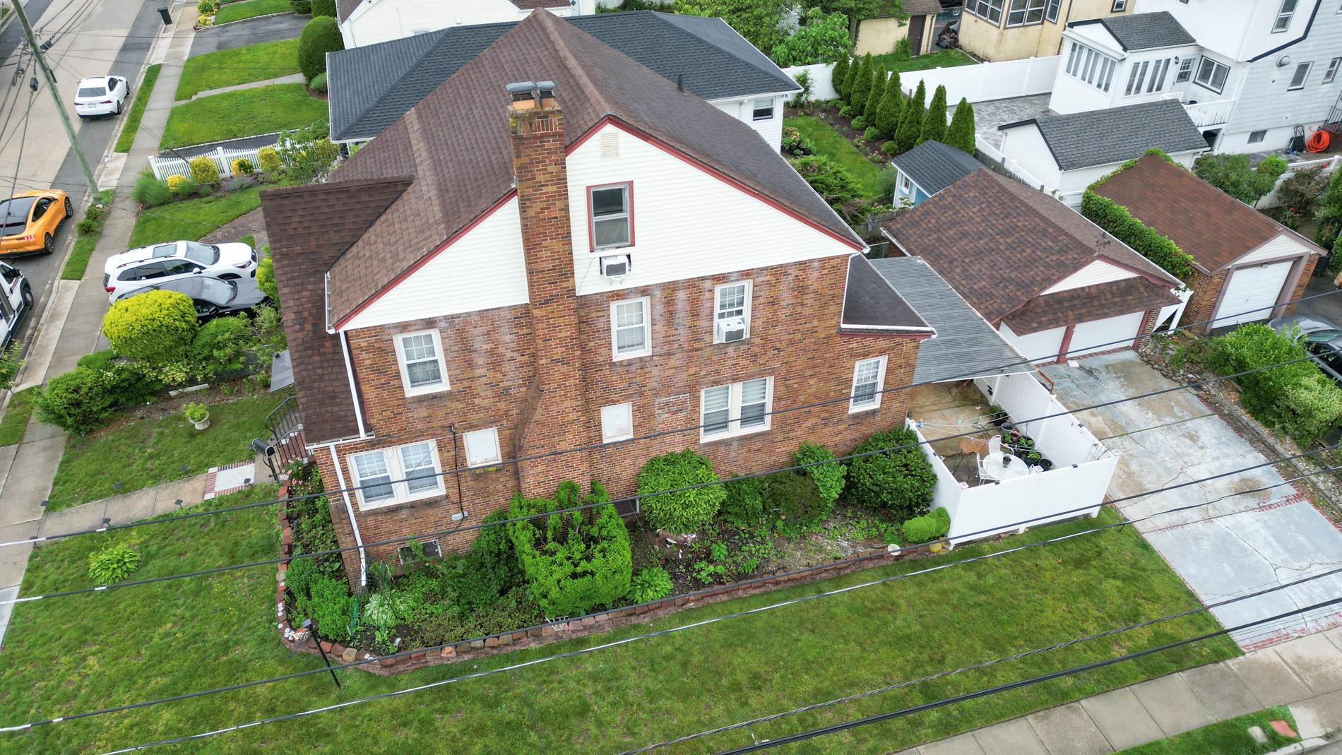 165 Page Rd Road, Valley Stream, NY 11581