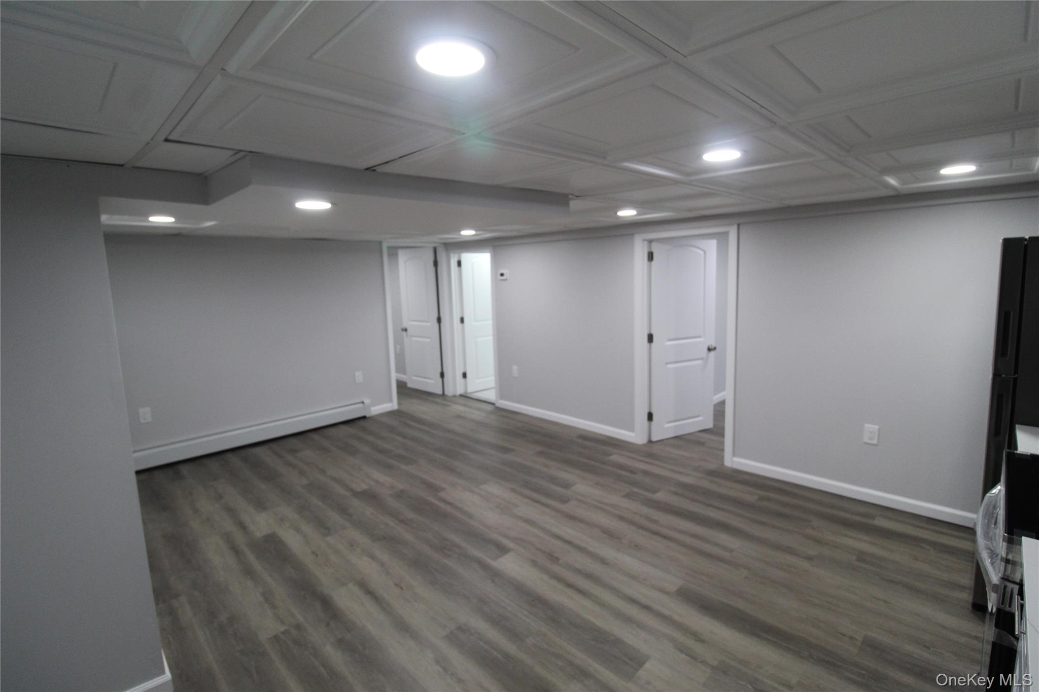 23 Frederick Avenue, Bay Shore, NY 11706