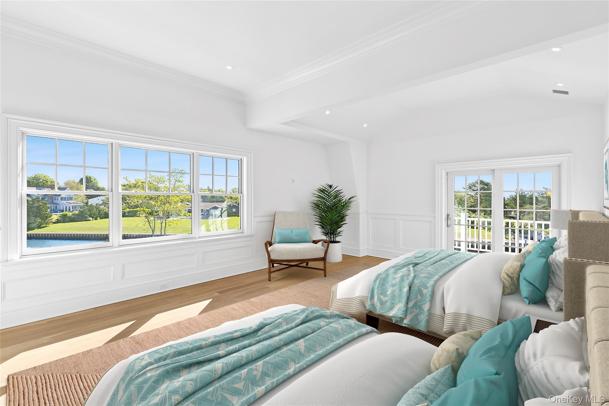 44 Club Lane, Remsenburg, NY 11960