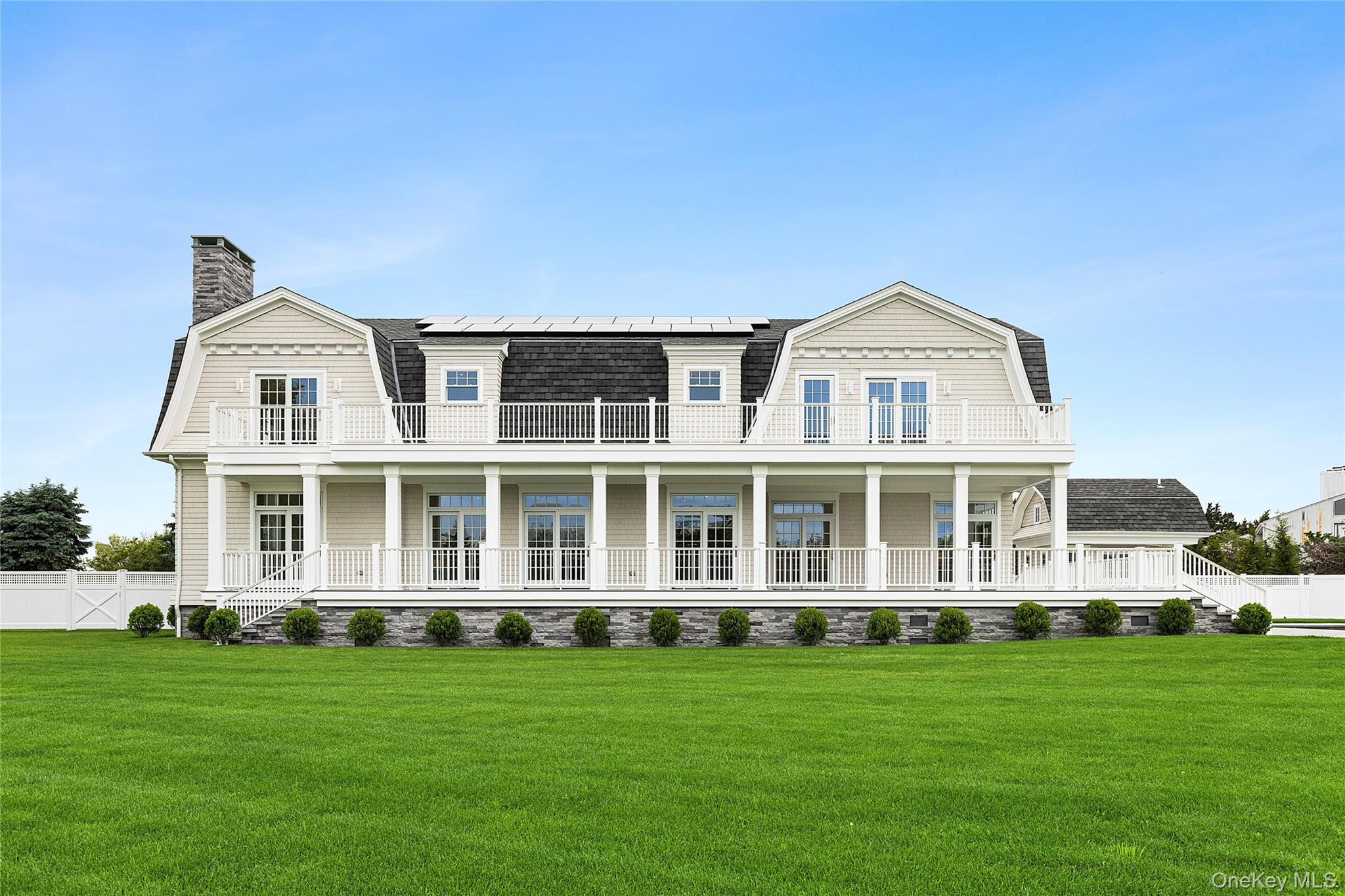 44 Club Lane, Remsenburg, NY 11960