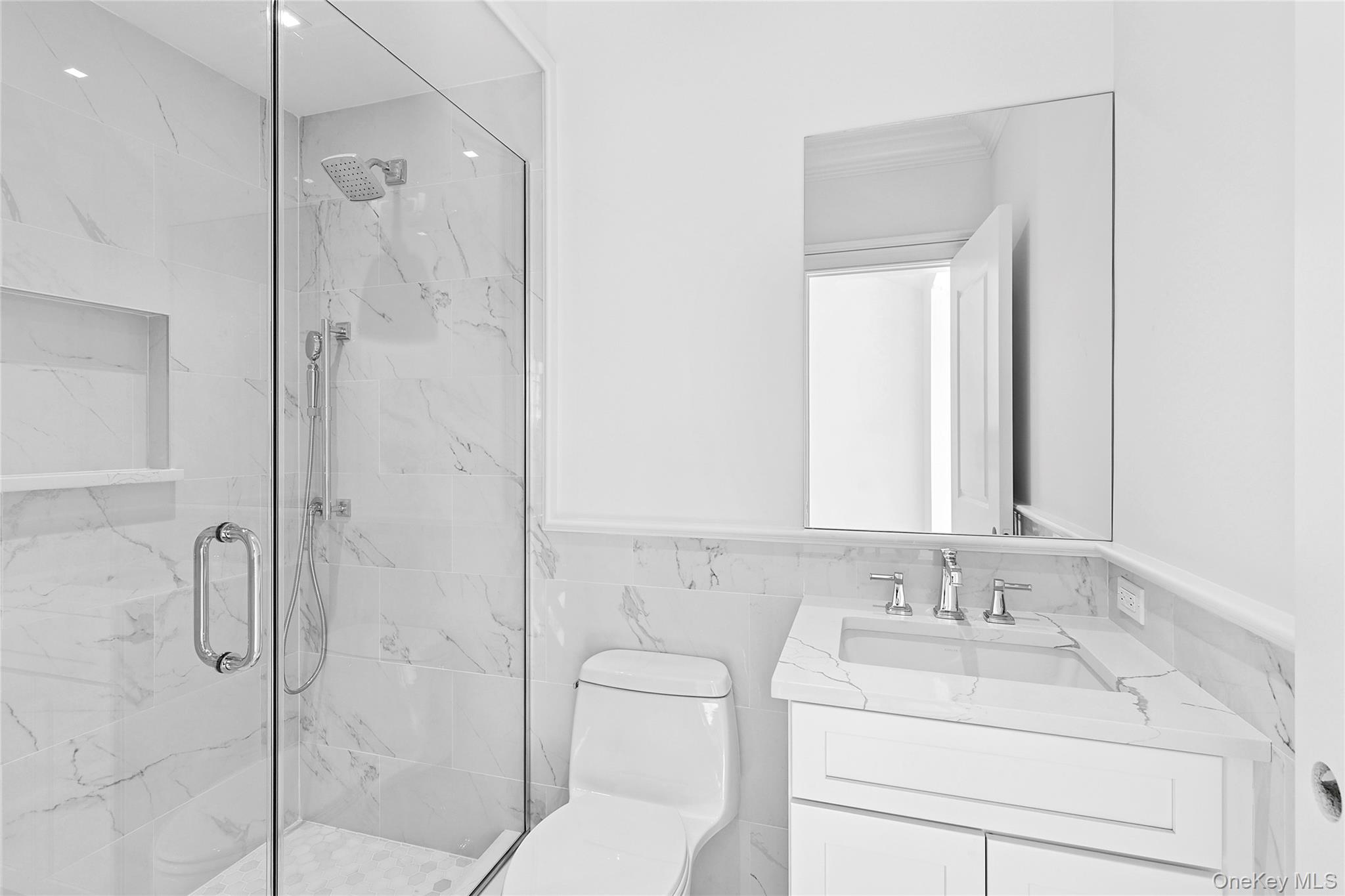 44 Club Lane, Remsenburg, NY 11960