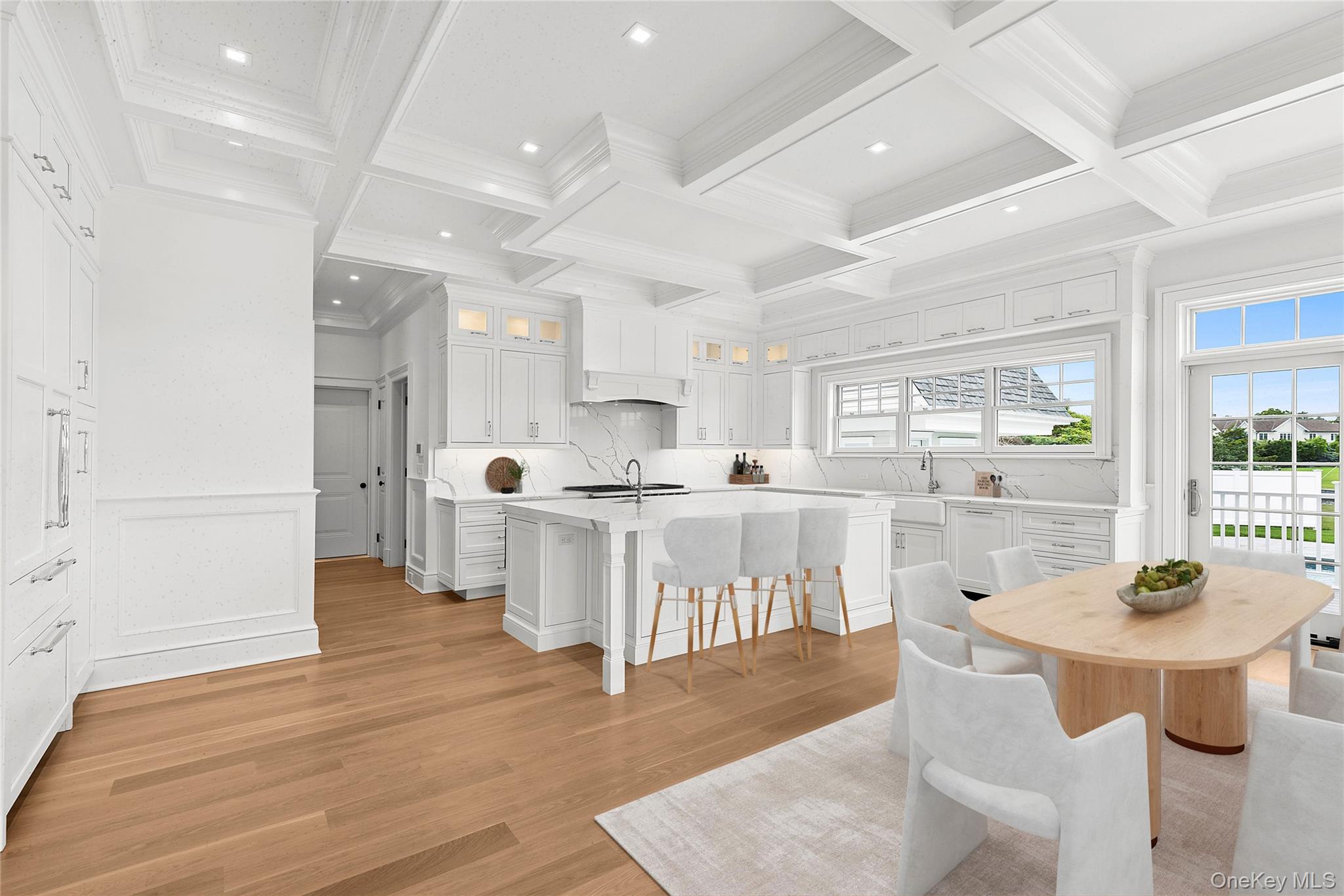 44 Club Lane, Remsenburg, NY 11960