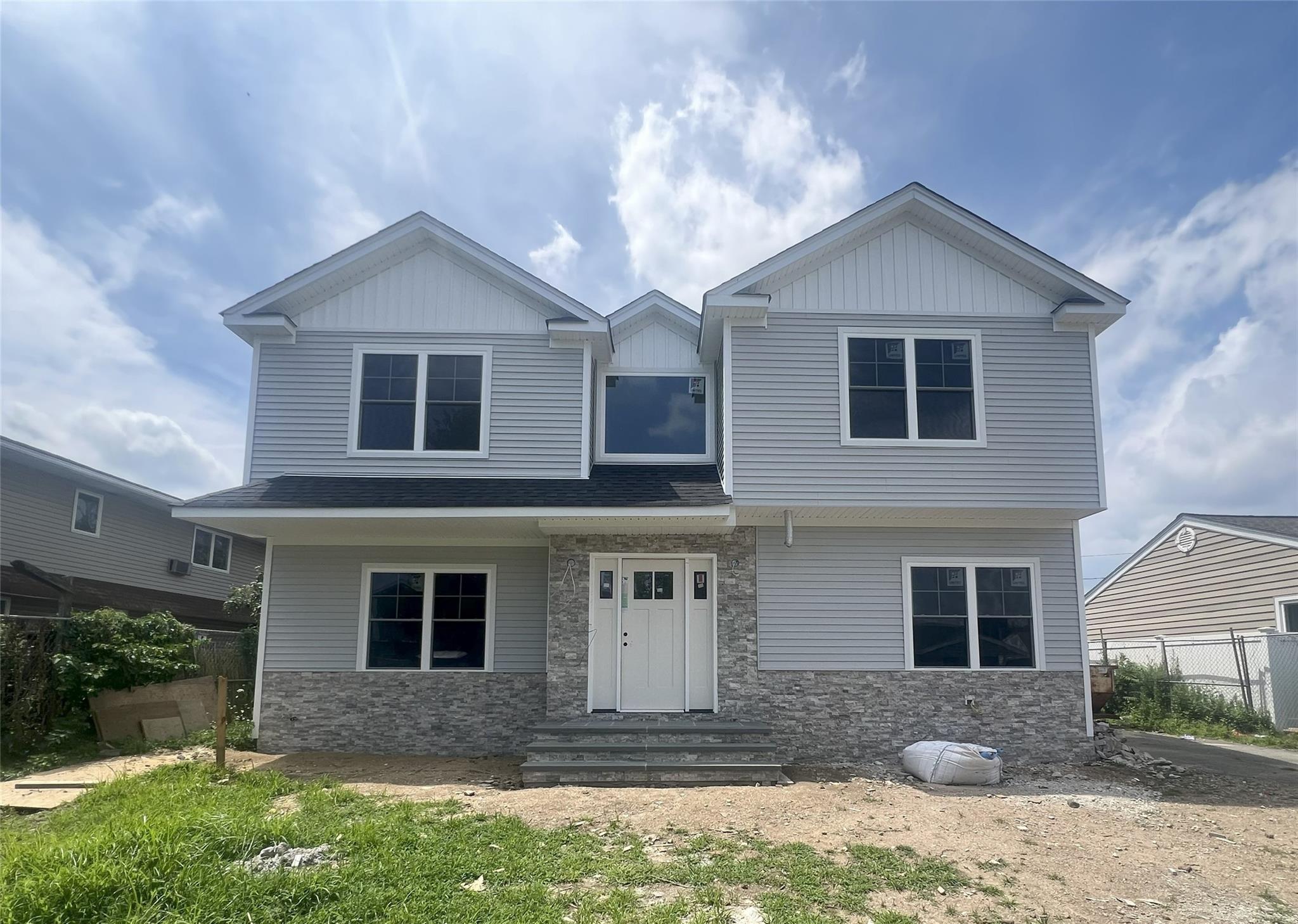 56 Seitz Drive, Bethpage, NY 11714