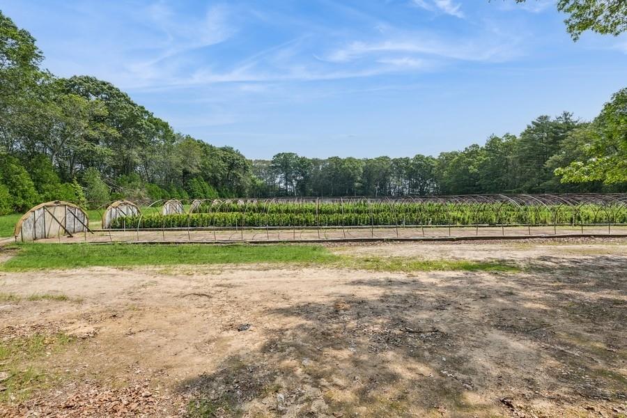 550 / 538 Herricks Lane, Jamesport, NY 11901