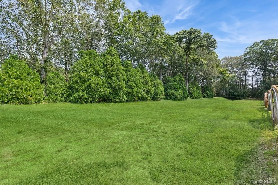 550 / 538 Herricks Lane, Jamesport, NY 11901