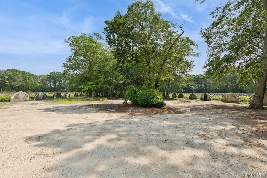 550 / 538 Herricks Lane, Jamesport, NY 11901