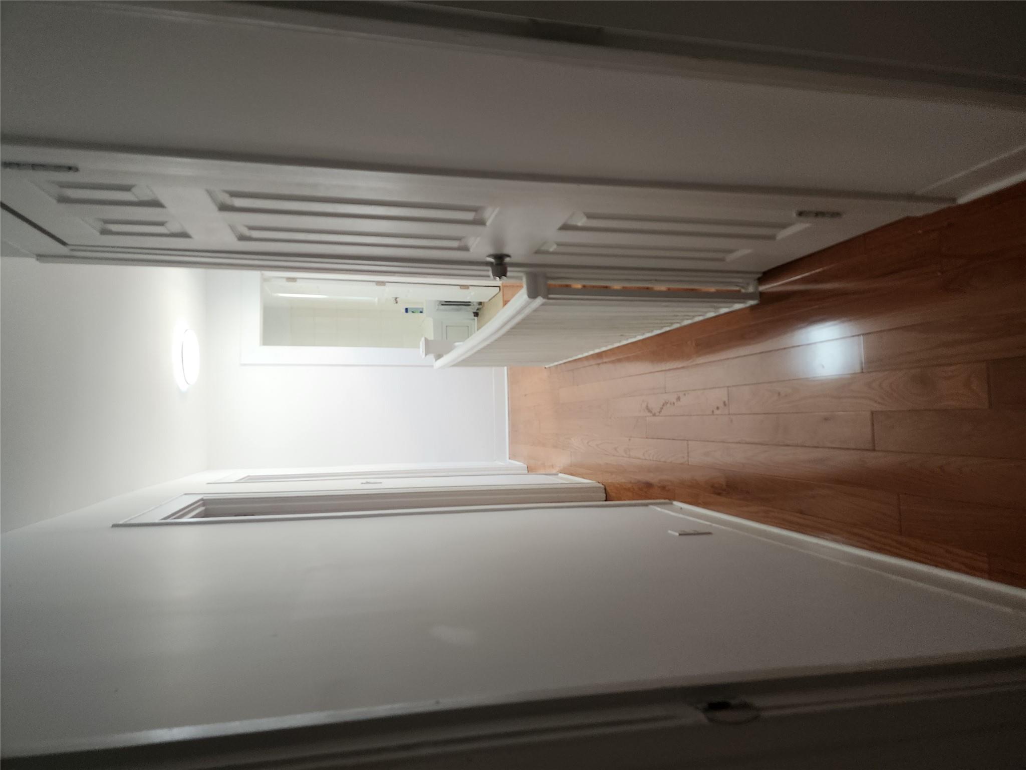 88-38 201st Street, Hollis, NY 11423