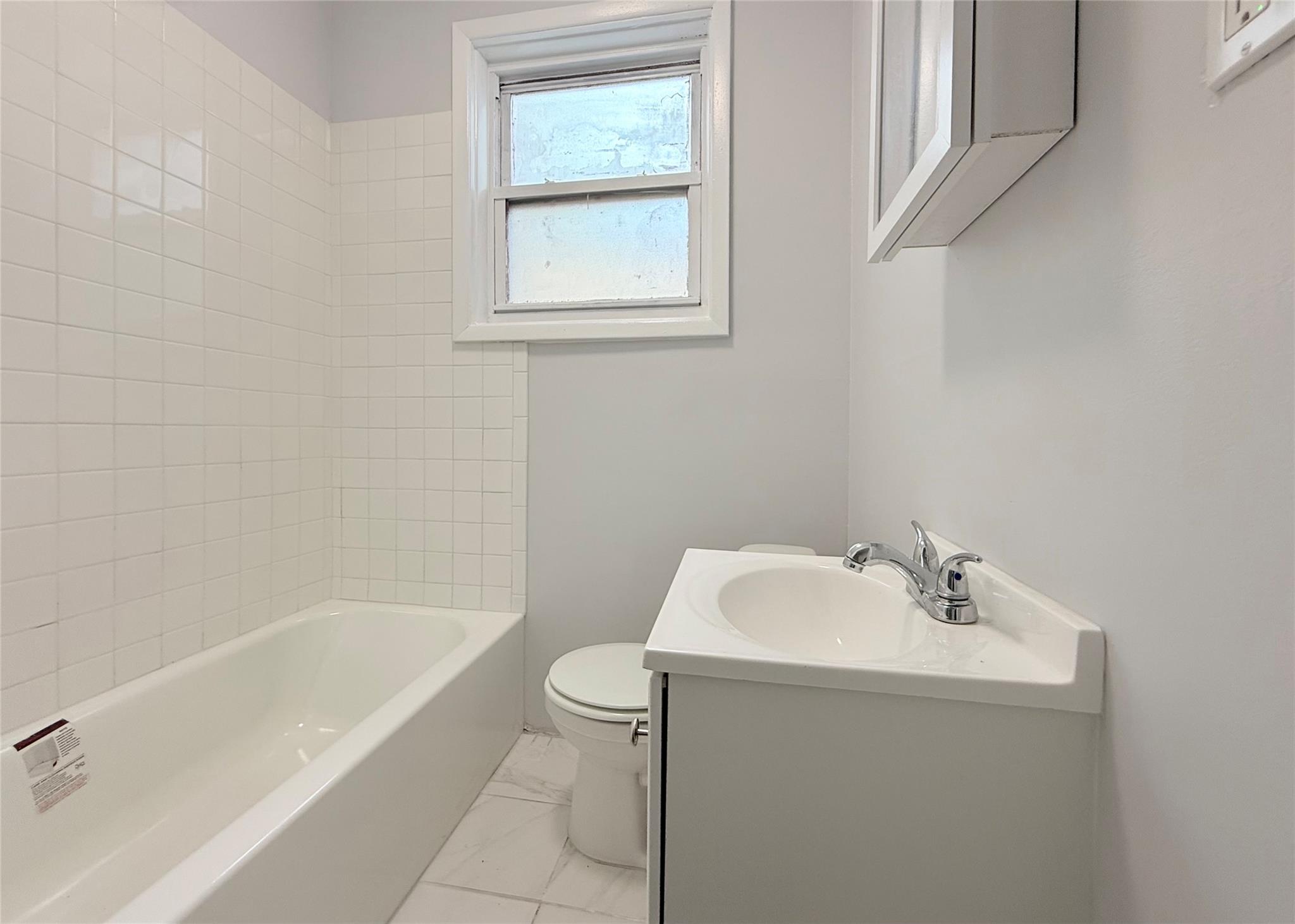 230 Mamaroneck Avenue # 5, Mamaroneck, NY 10543