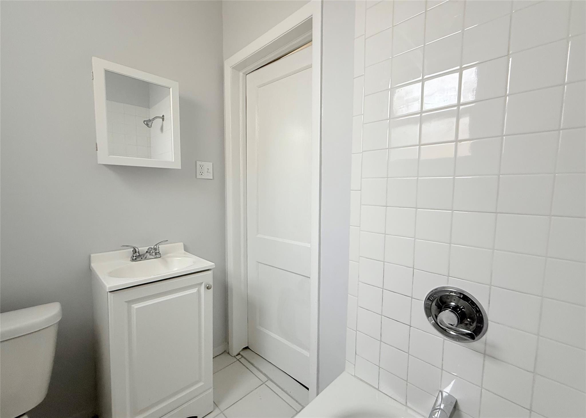 230 Mamaroneck Avenue # 5, Mamaroneck, NY 10543