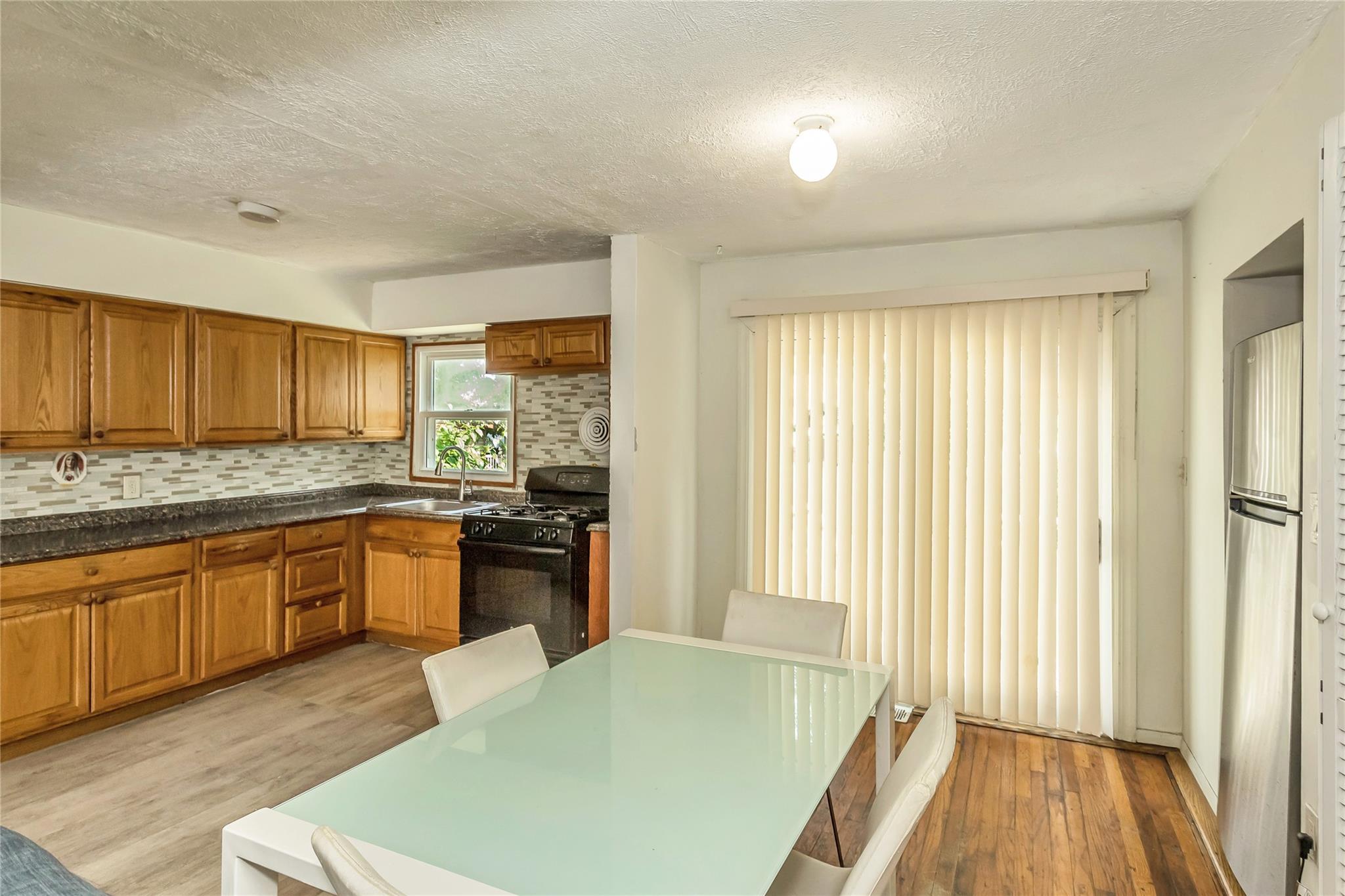 18 Hilliard Avenue, Central Islip, NY 11722