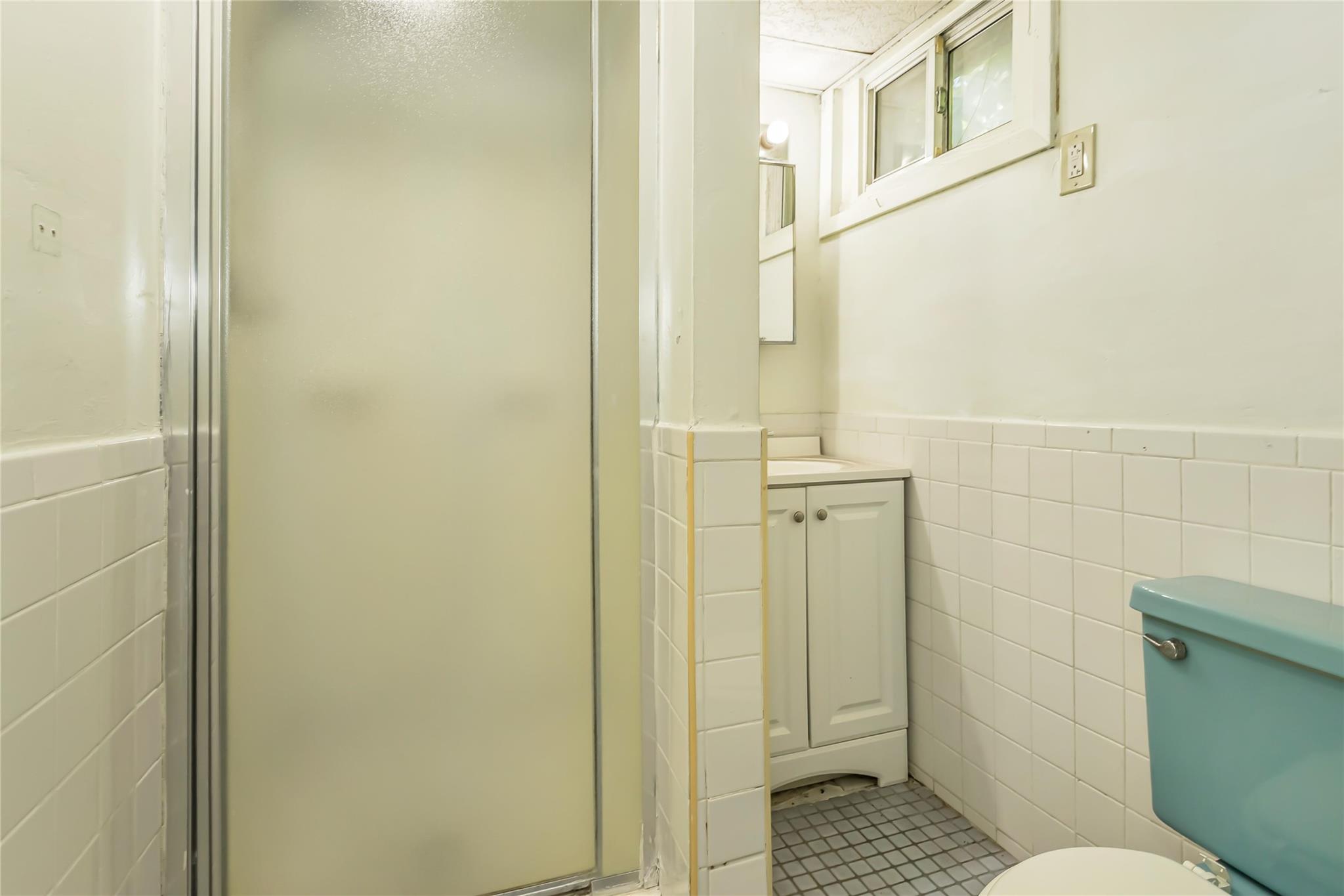 18 Hilliard Avenue, Central Islip, NY 11722