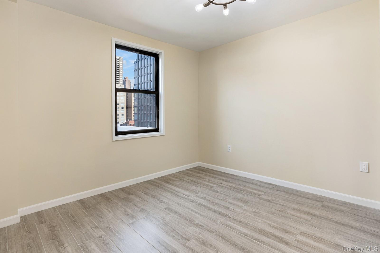 241 E 76th Street # 9I, New York (Manhattan), NY 10021
