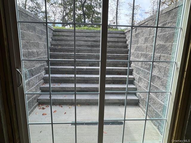 4 Jefferson Avenue, New Windsor, NY 12553