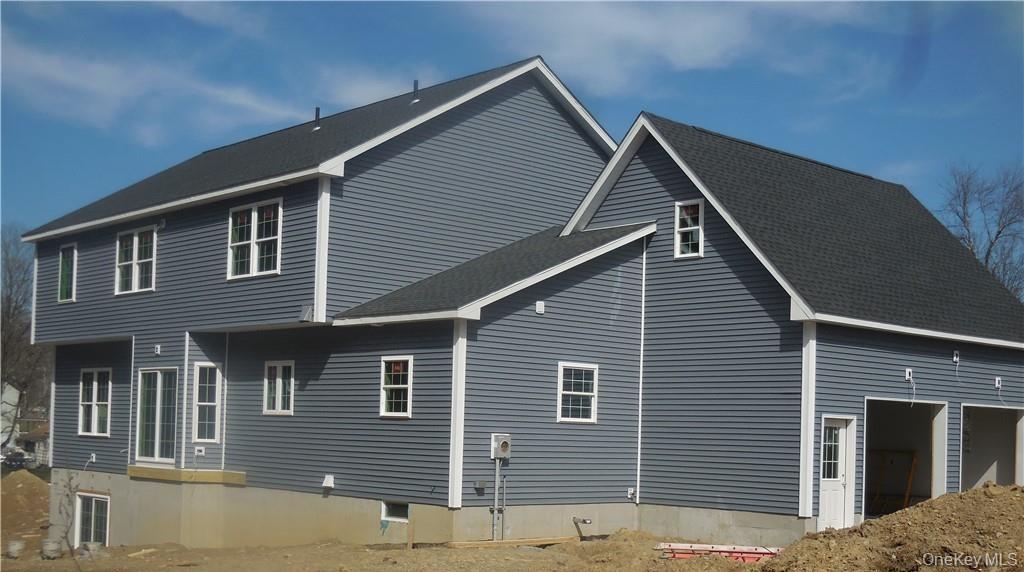 4 Jefferson Avenue, New Windsor, NY 12553